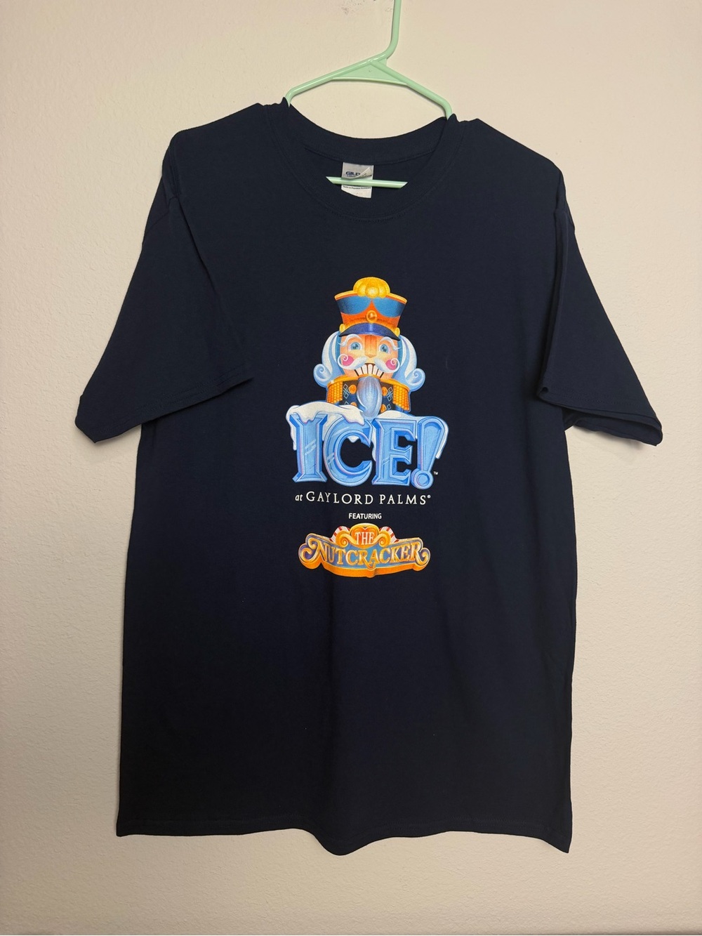 'ICE! The Nutcracker' at Gaylord Palms t shirt blue Large nwt